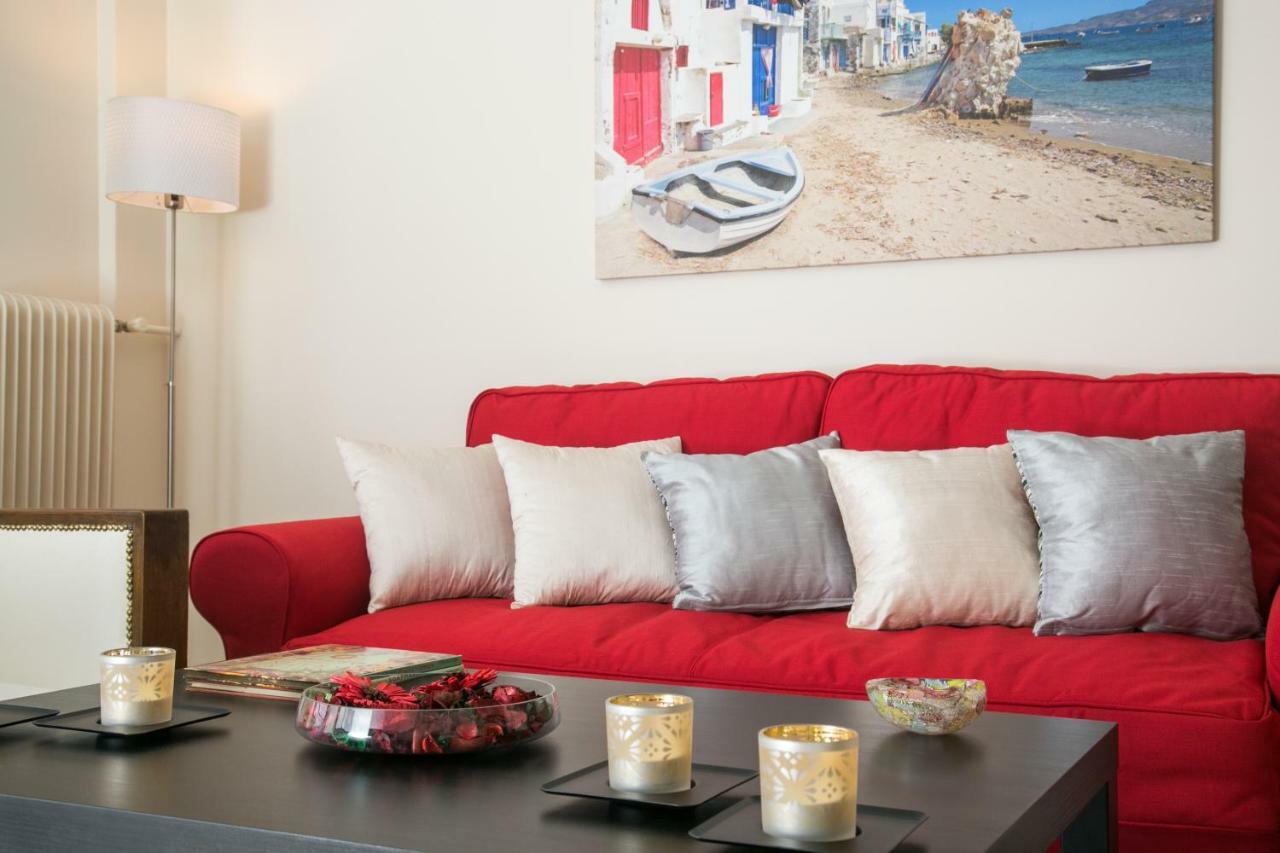דירות אתונה Magnificent Luxury Retrostyle Flat Acropolis View מראה חיצוני תמונה