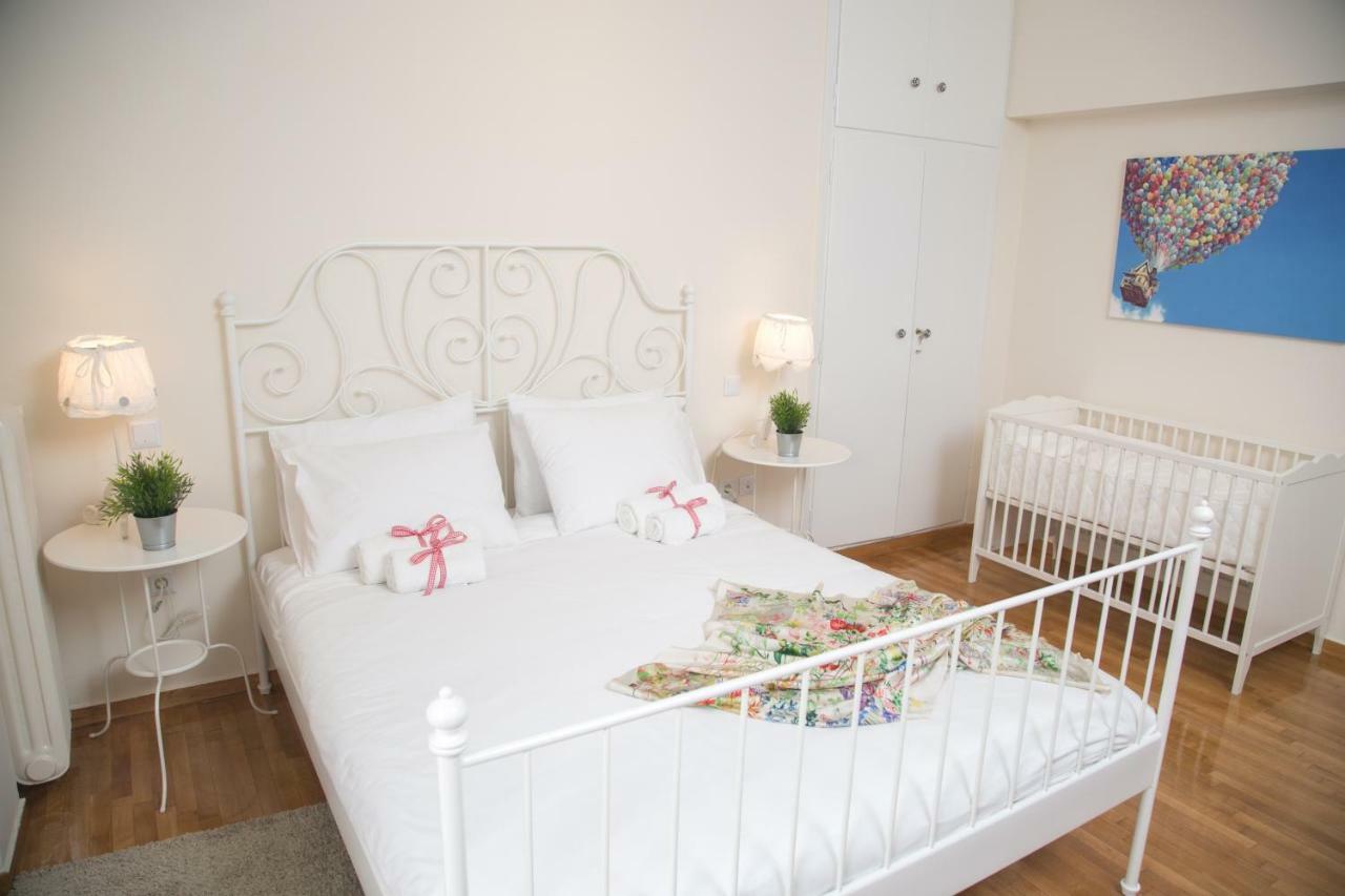 דירות אתונה Magnificent Luxury Retrostyle Flat Acropolis View מראה חיצוני תמונה