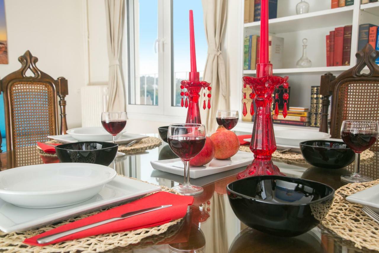 דירות אתונה Magnificent Luxury Retrostyle Flat Acropolis View מראה חיצוני תמונה